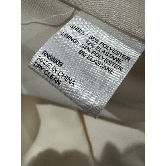 Antonio Melani Maui Refresh Winter White Sheath Dress Size 2 - Picture 9 of 9